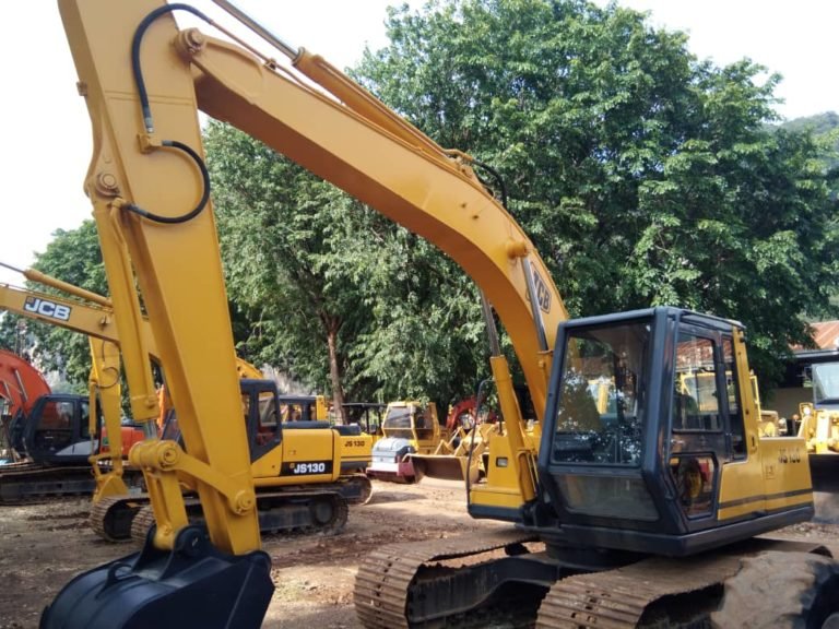 JCB JS130 HYDRAULIC EXCAVATOR(I) Chong & Ho Motor Vehicles Trading
